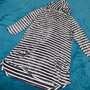 Sandiva Gray & White Striped Hooded Swim Cover-Up XL